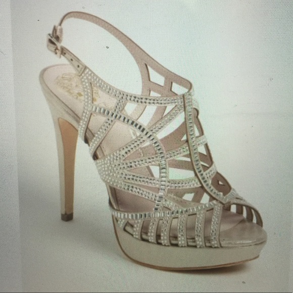 Vince Camuto Shoes - ⛄️5/15$⛄️ VINCE CAMUTO VC-JANENE HEELS